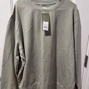 Goodfellow & Co Light Gray Crewneck